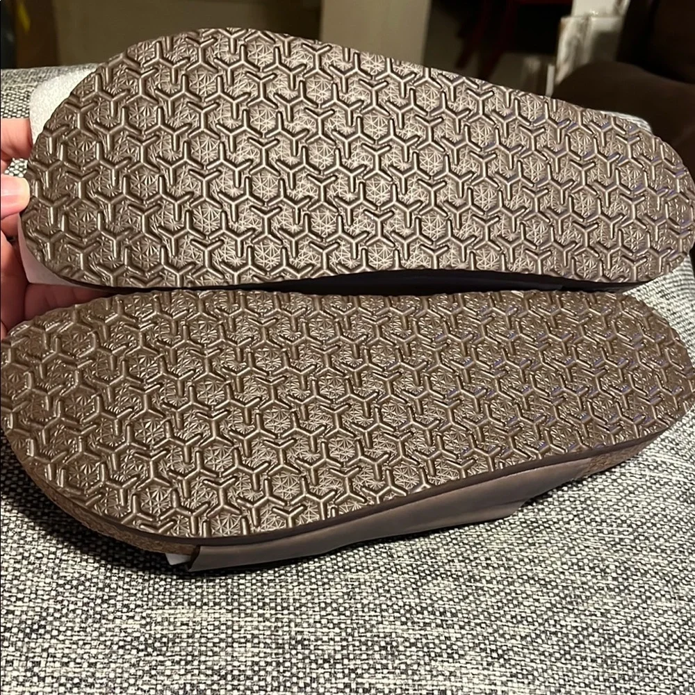 NWOT FITORY Mens Leather Sandals